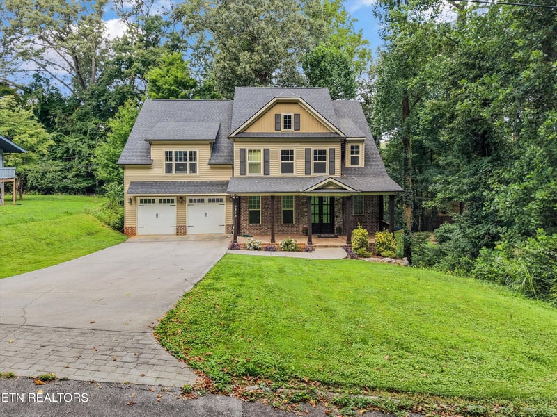 5513 Pinellas Dr, Knoxville, TN 37919