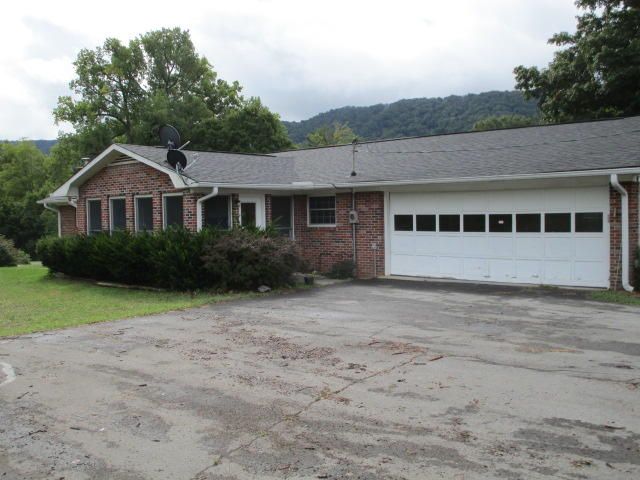 5514 Hwy 131, Washburn, TN 37888