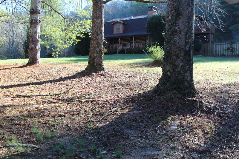 5515 Old Walland Hwy, Walland, TN 37886