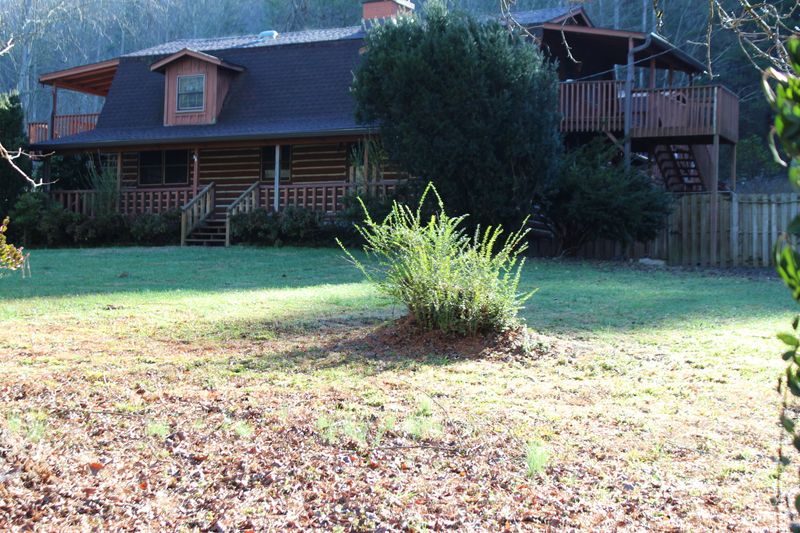 5515 Old Walland Hwy, Walland, TN 37886