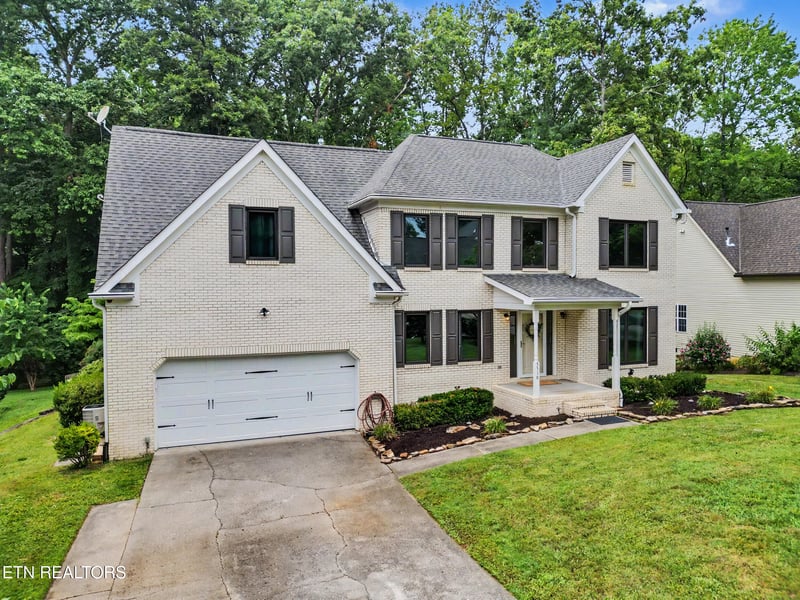 5516 Oakside Dr, Knoxville, TN 37920