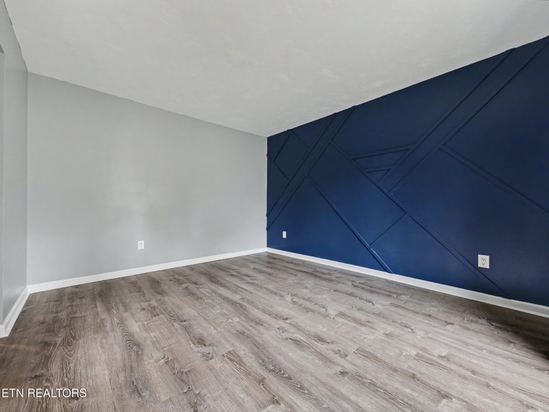 5516 Oakside Dr, Knoxville, TN 37920