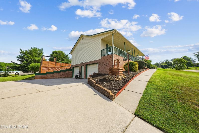 5517 Carlyle Ave, Russellville, TN 37860