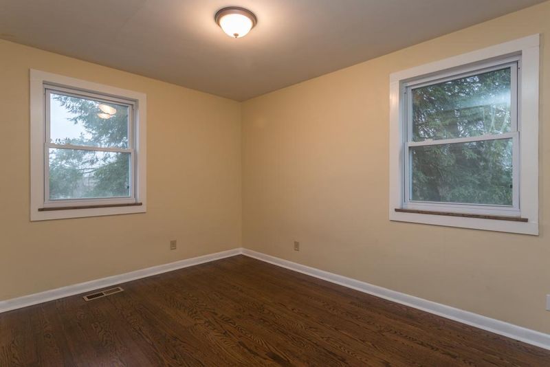 5517 Wassman Rd, Knoxville, TN 37912