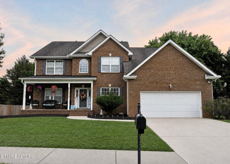 5518 Aromatic Aster Rd, Knoxville, TN 37918
