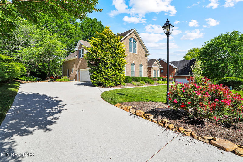 552 Windham Hill Rd, Knoxville, TN 37934