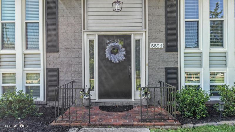 5524 Carter Rd, Knoxville, TN 37918