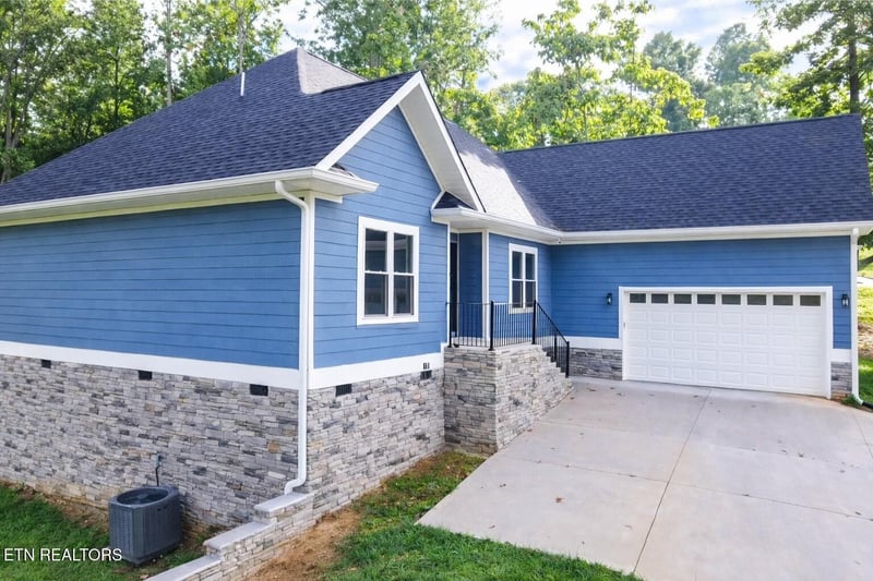 553 Hickory Pointe Ln, Maynardville, TN 37807