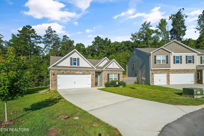 553 Robotic Ln, Knoxville, TN 37920