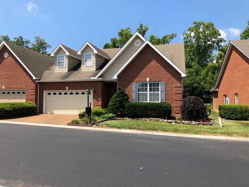 5537 Beverly Square Way #92, Knoxville, TN 37918