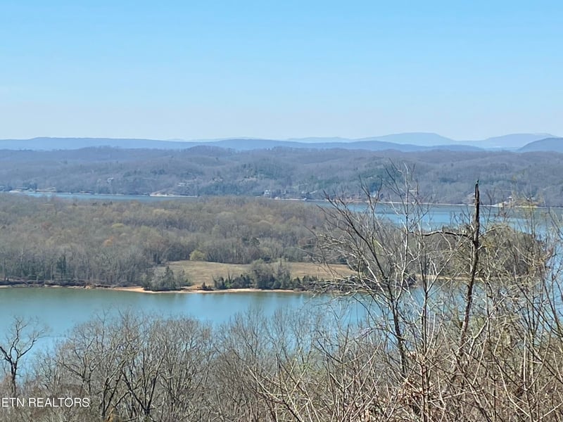 554 Grande Vista Dr, Rockwood, TN 37854