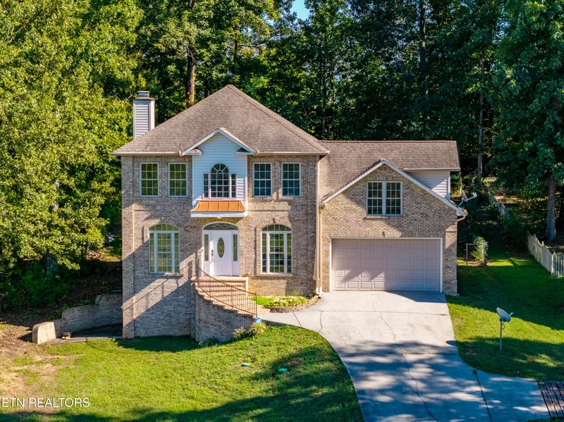 5540 Nine Mile Rd, Maryville, TN 37801