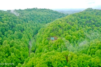 555 County Road 484, Englewood, TN 37329
