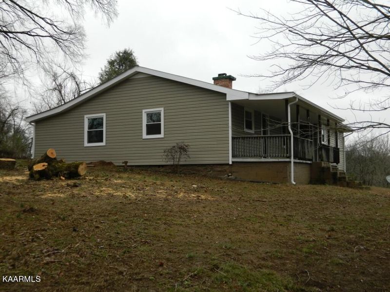 555 Idol Ridge Rd, Blaine, TN 37709