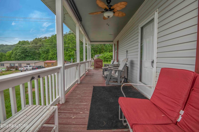 555 Little Valley Rd, Maynardville, TN 37807