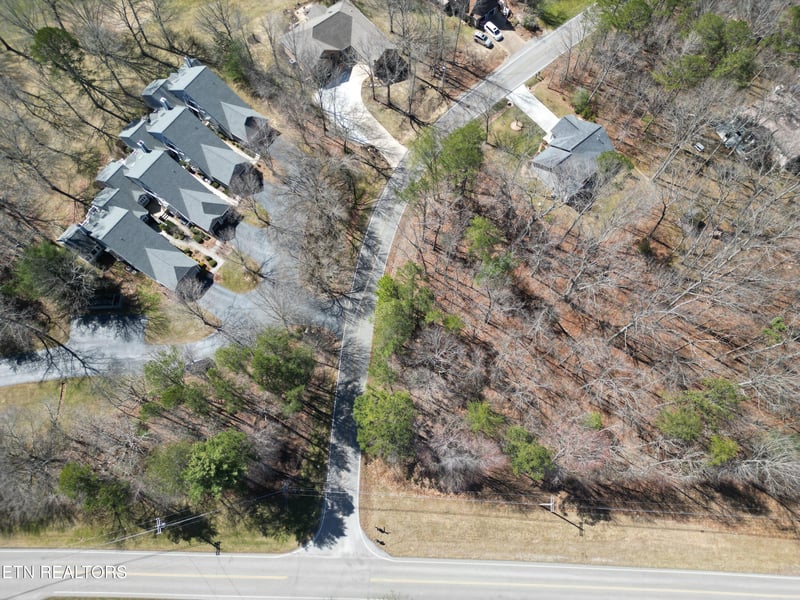556 Westchester Dr, Crossville, TN 38558
