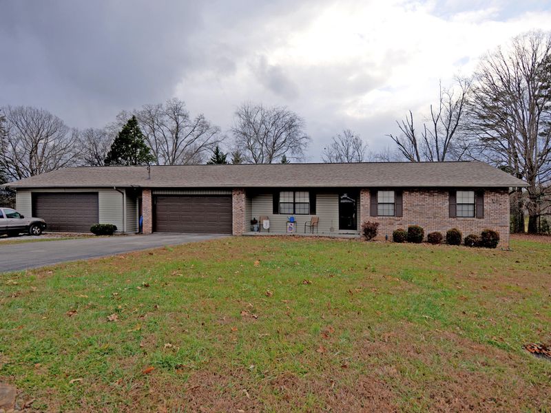 559 Allyson Dr, Kodak, TN 37764
