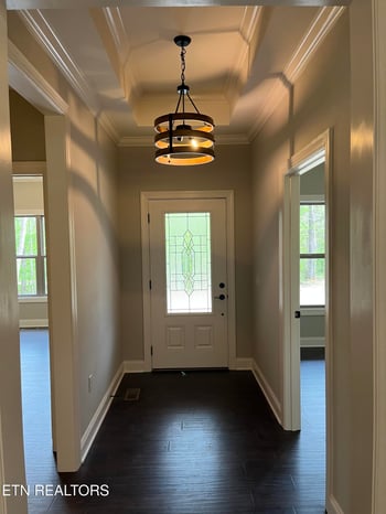 559 Leistner Dr, Monterey, TN 38574