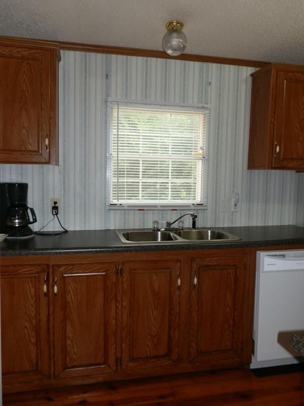 559 Wiggins Rd, Tellico Plains, TN 37385