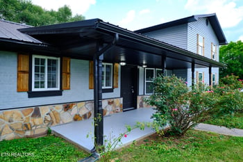 560 Rudd Rd, Greenback, TN 37742