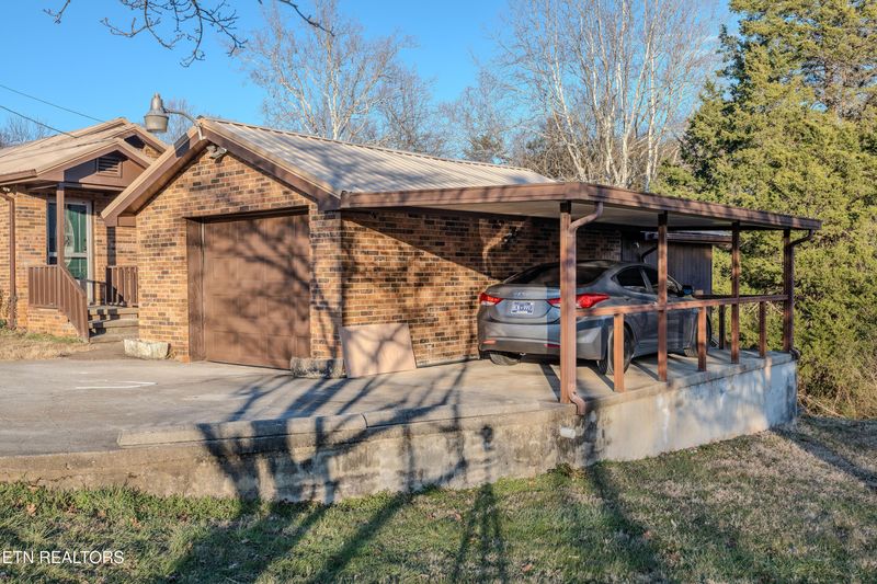 5604 W W Martin Mill Pike, Knoxville, TN 37920