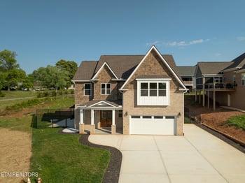 5606 Belle Maison Ln, Knoxville, TN 37920