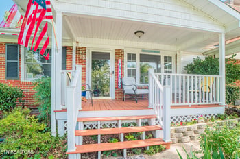 5608 Sierra Rd, Knoxville, TN 37912