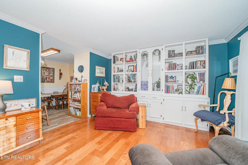 5608 Sierra Rd, Knoxville, TN 37912