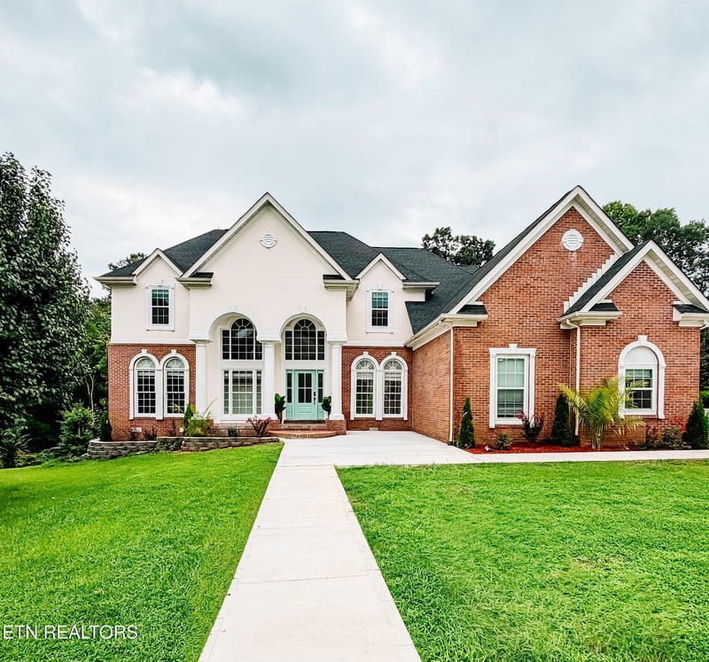 5619 Fountain Gate Rd, Knoxville, TN 37918