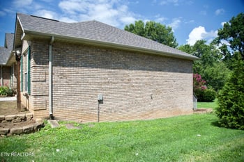 5621 Reinhardt Ln, Knoxville, TN 37924