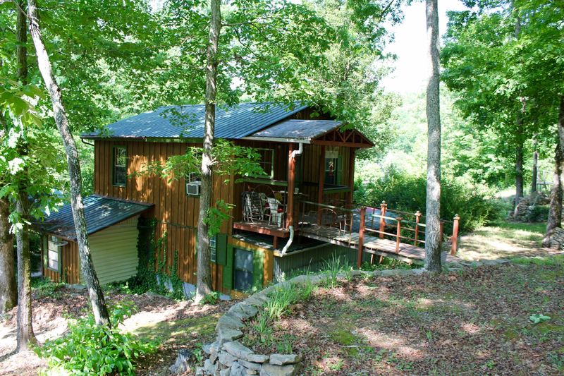 5624 Morgan County Hwy, Lancing, TN 37770
