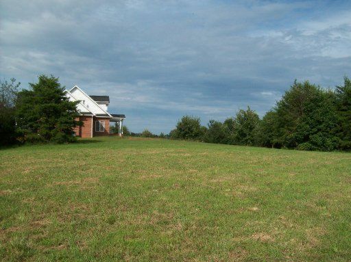 5626 Nine Mile Rd, Maryville, TN 37801