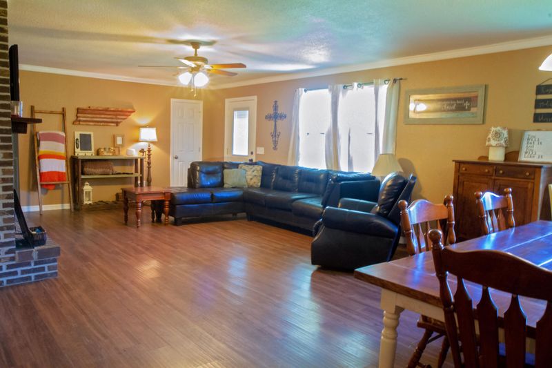 5632 Hutton Ridge Rd, Maryville, TN 37801