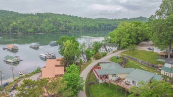 564 Flat Hollow Marina Rd, Speedwell, TN 37870