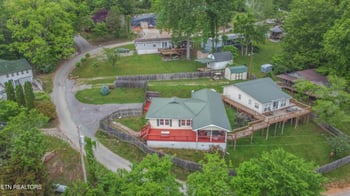 564 Flat Hollow Marina Rd, Speedwell, TN 37870