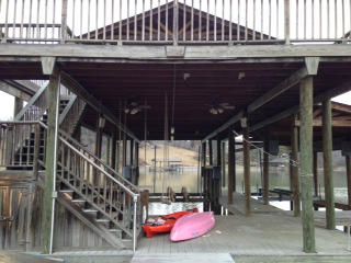 565 Conkinnon Dr, Lenoir City, TN 37772