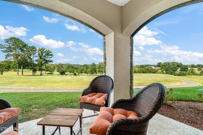 565 Rarity Bay Pkwy #105, Vonore, TN 37885