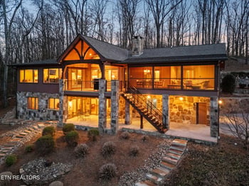 566 Island View Dr, Friendsville, TN 37737