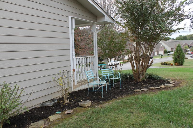 566 Mariner Point Dr, Clinton, TN 37716