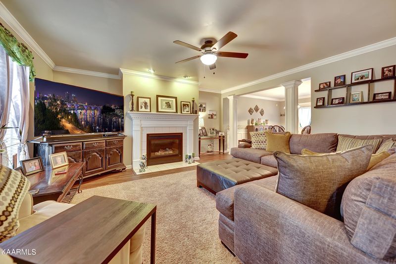 5663 Eagle Crest Ln, Knoxville, TN 37921