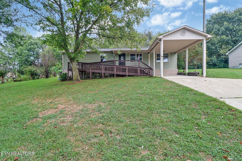 567 Prentice St, Crossville, TN 38555