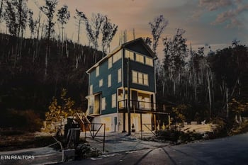 569 Baskins Creek Rd, Gatlinburg, TN 37738