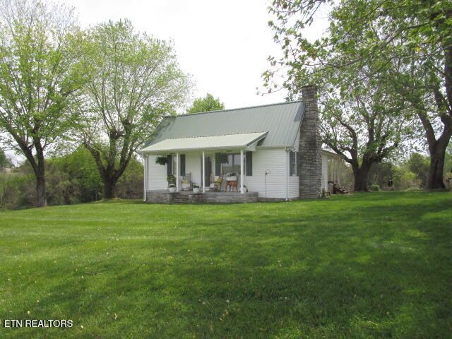 569 Callaway Rd, Rutledge, TN 37861