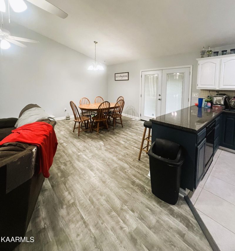 5690 Academy Dr, Morristown, TN 37814