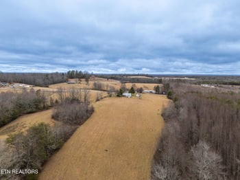 5699 Nashville Hwy, Deer Lodge, TN 37726