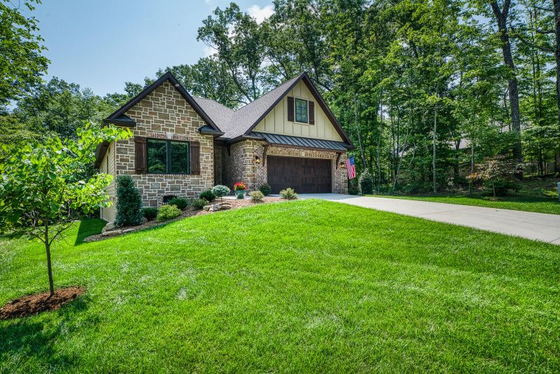 57 Oak Leaf Cir, Fairfield Glade, TN 38558