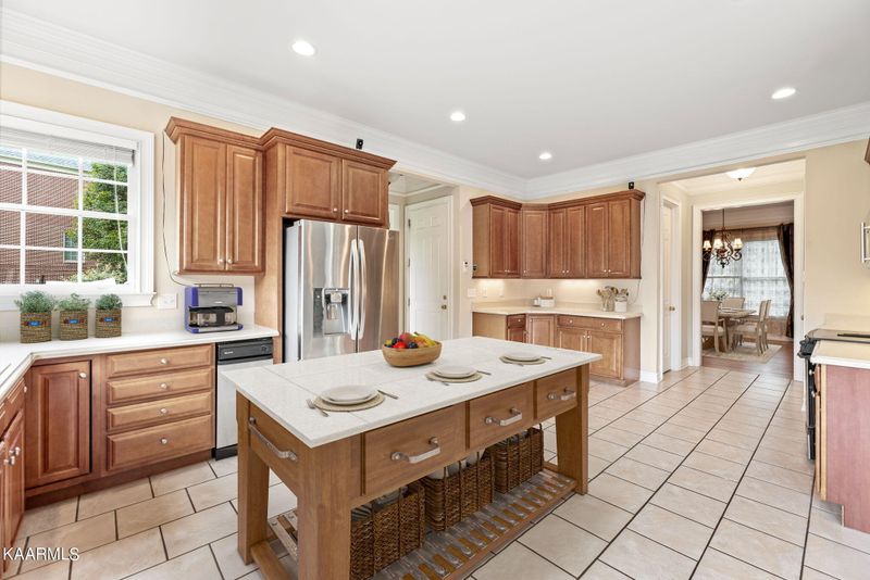 57 Rolling Links Blvd, Oak Ridge, TN 37830