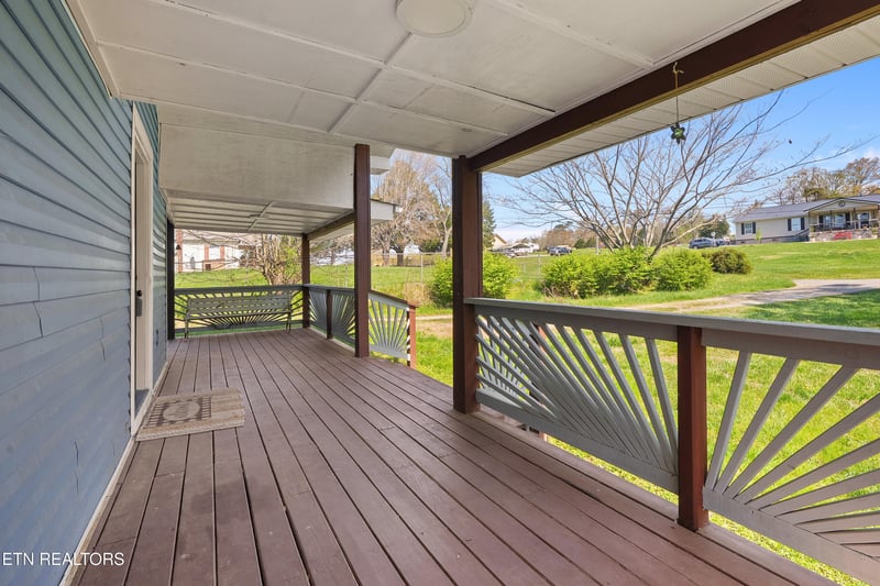 570 Stout Town Rd, Blaine, TN 37709