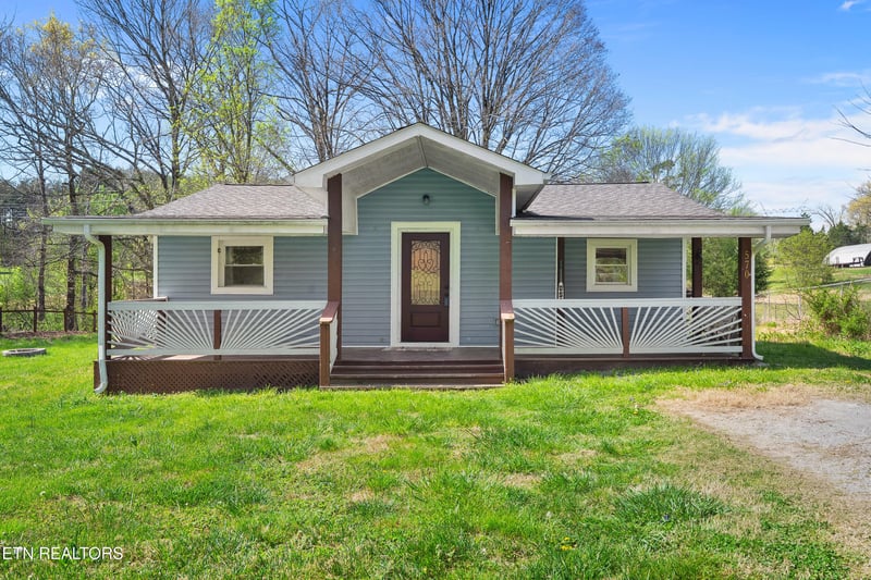 570 Stout Town Rd, Blaine, TN 37709