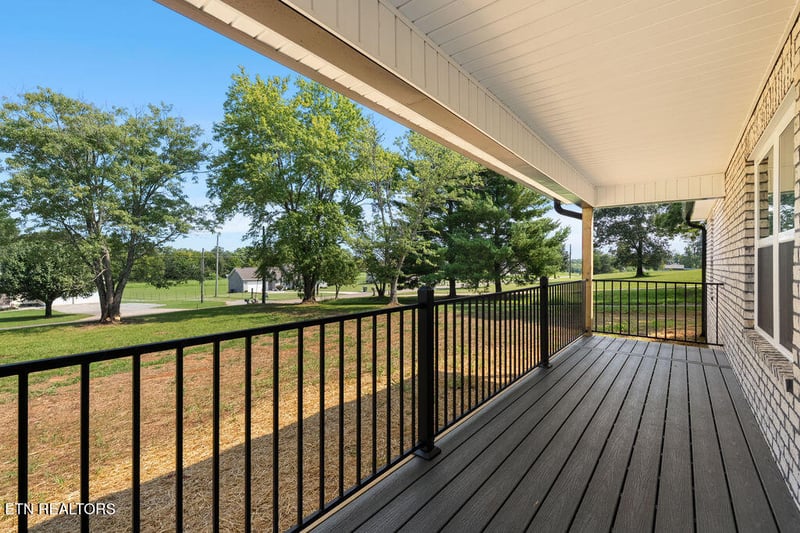 5700 Old Niles Ferry Pike, Greenback, TN 37742